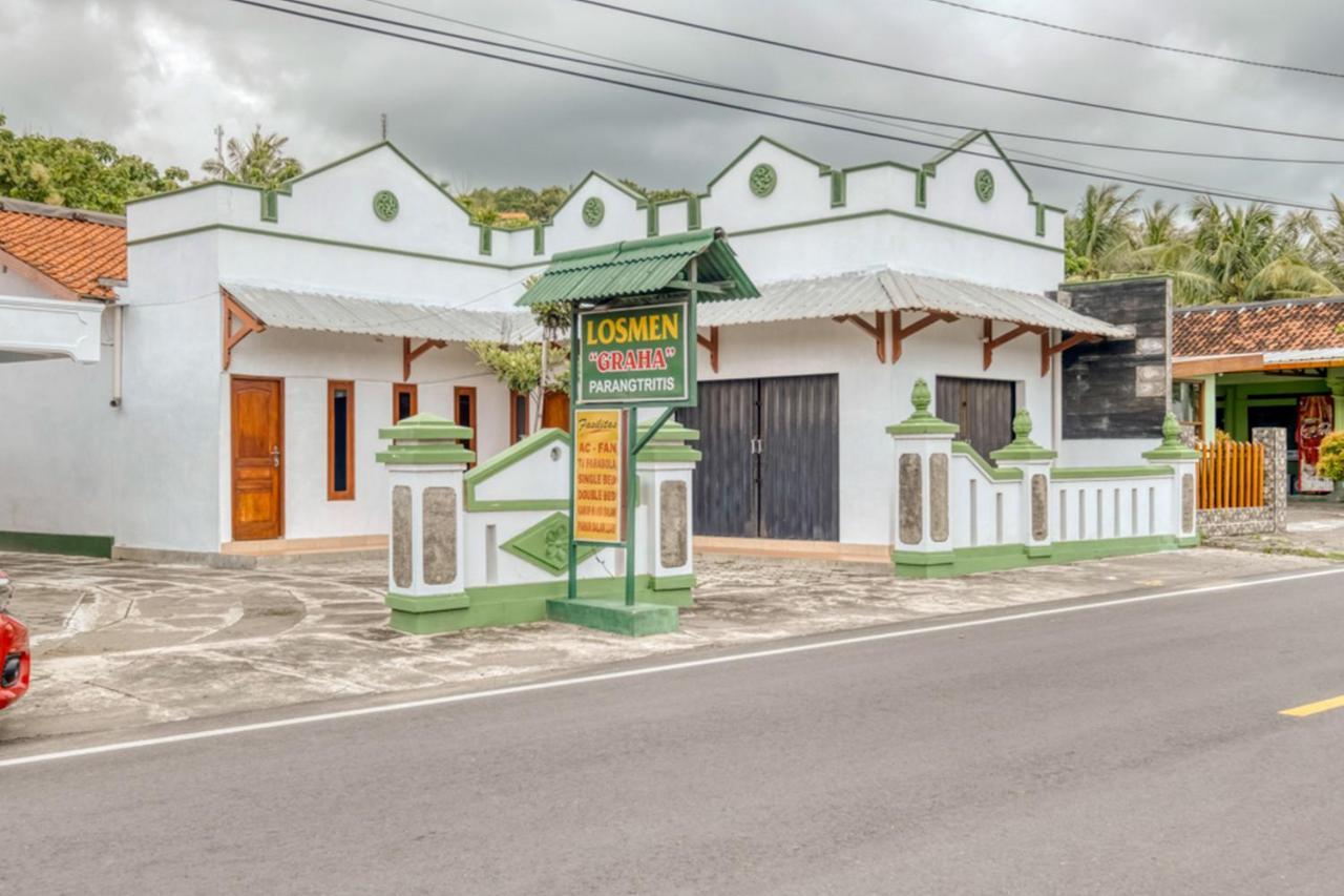Reddoorz Near Wisata Pantai Parangtritis Kretek Екстериор снимка